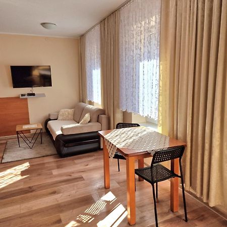 Aparthouse Apartamenty Centrum - In The City Center Near The Train Station Katowice Exteriör bild