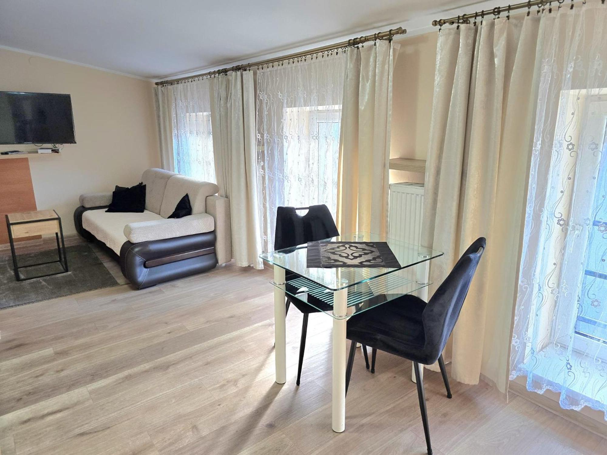 Aparthouse Apartamenty Centrum - In The City Center Near The Train Station Katowice Exteriör bild