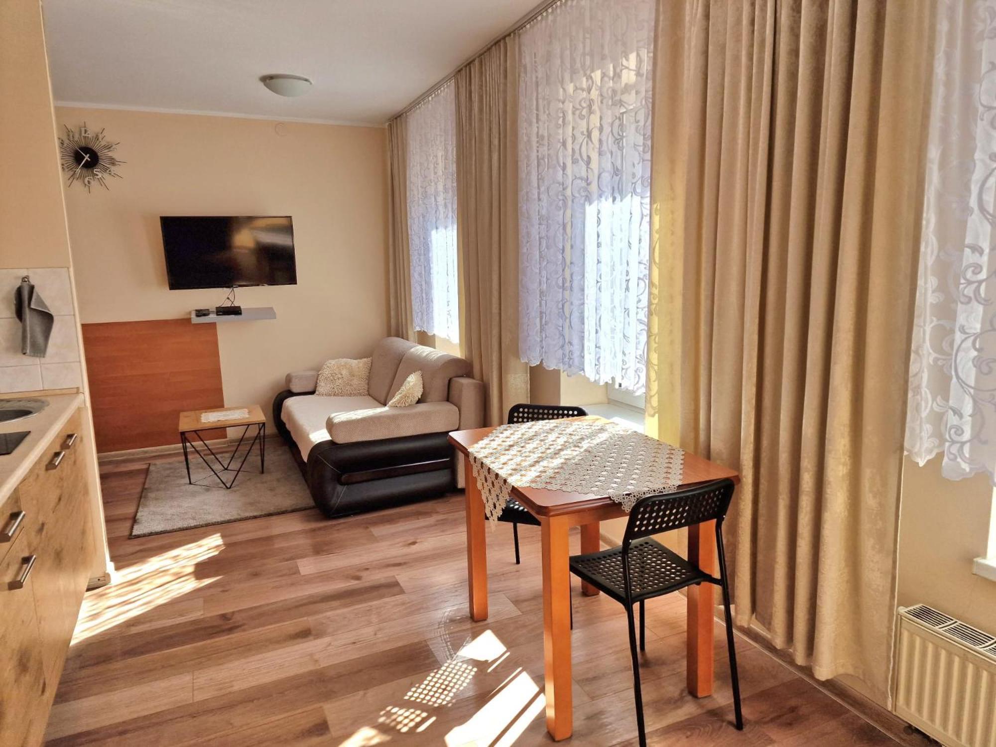 Aparthouse Apartamenty Centrum - In The City Center Near The Train Station Katowice Exteriör bild