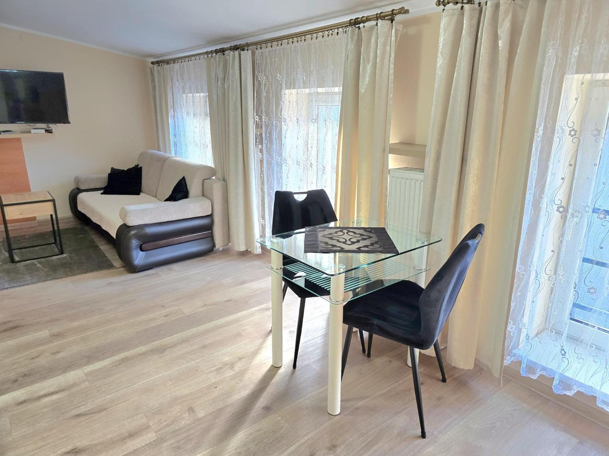 Aparthouse Apartamenty Centrum - In The City Center Near The Train Station Katowice Exteriör bild