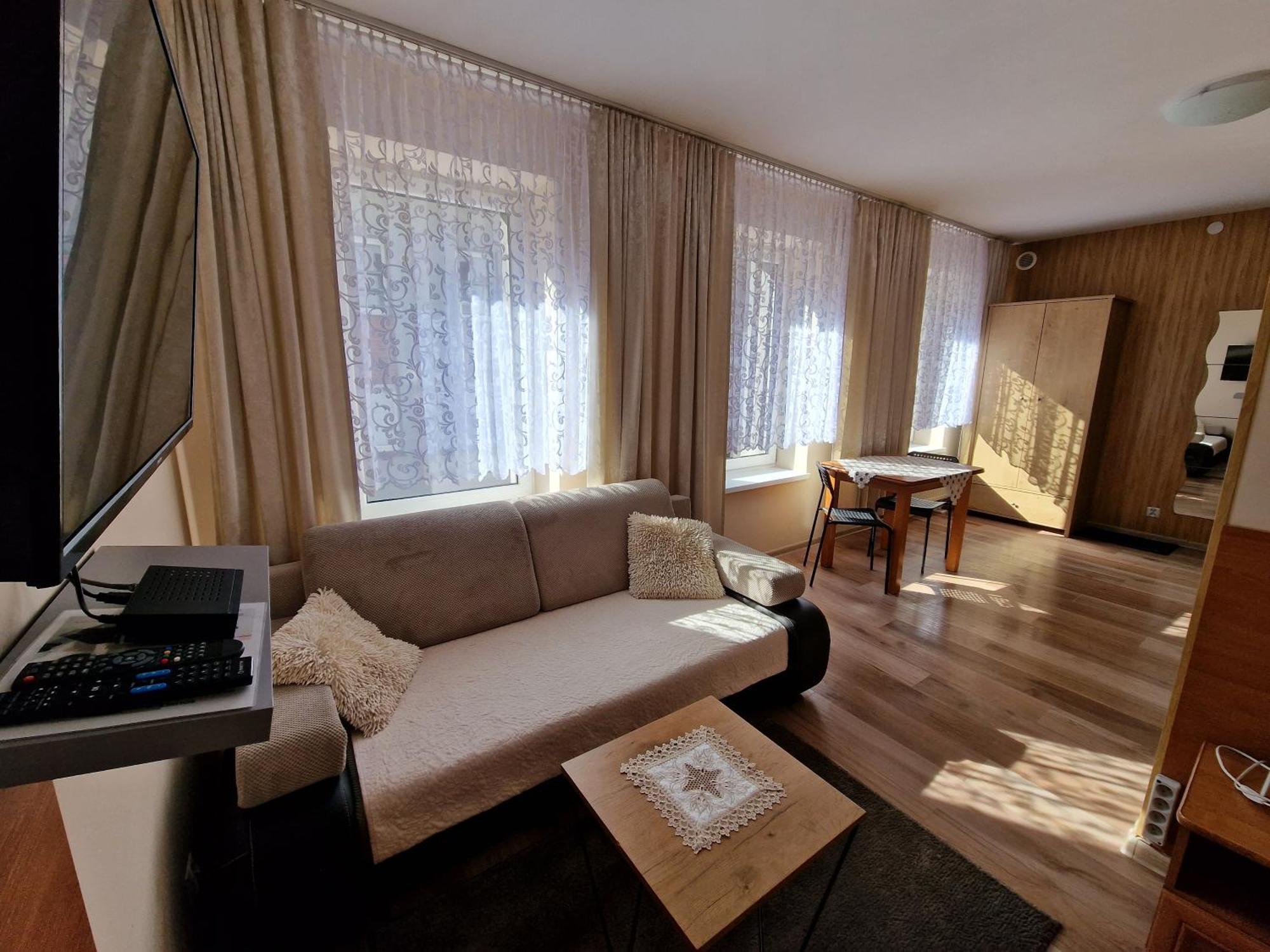 Aparthouse Apartamenty Centrum - In The City Center Near The Train Station Katowice Exteriör bild